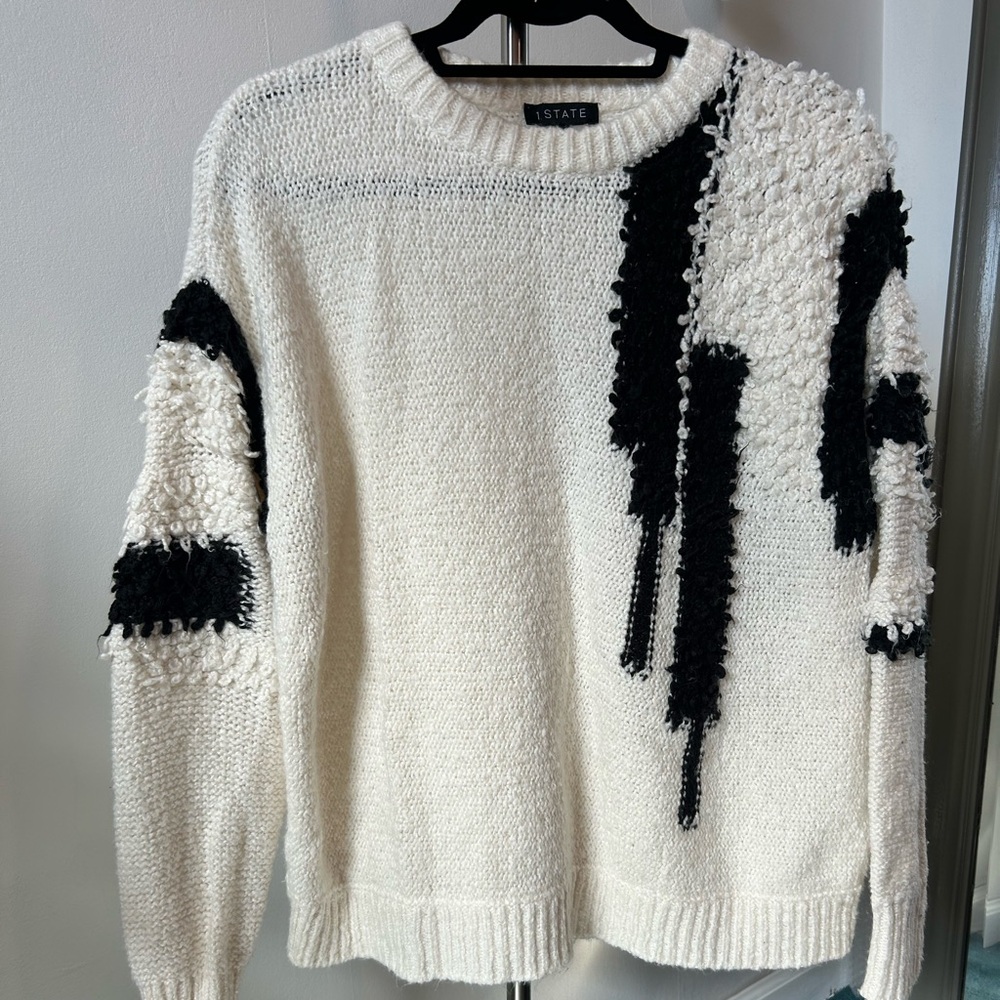 1. State Loop Stitch Sweater Size Medium - Picture 7 of 8
